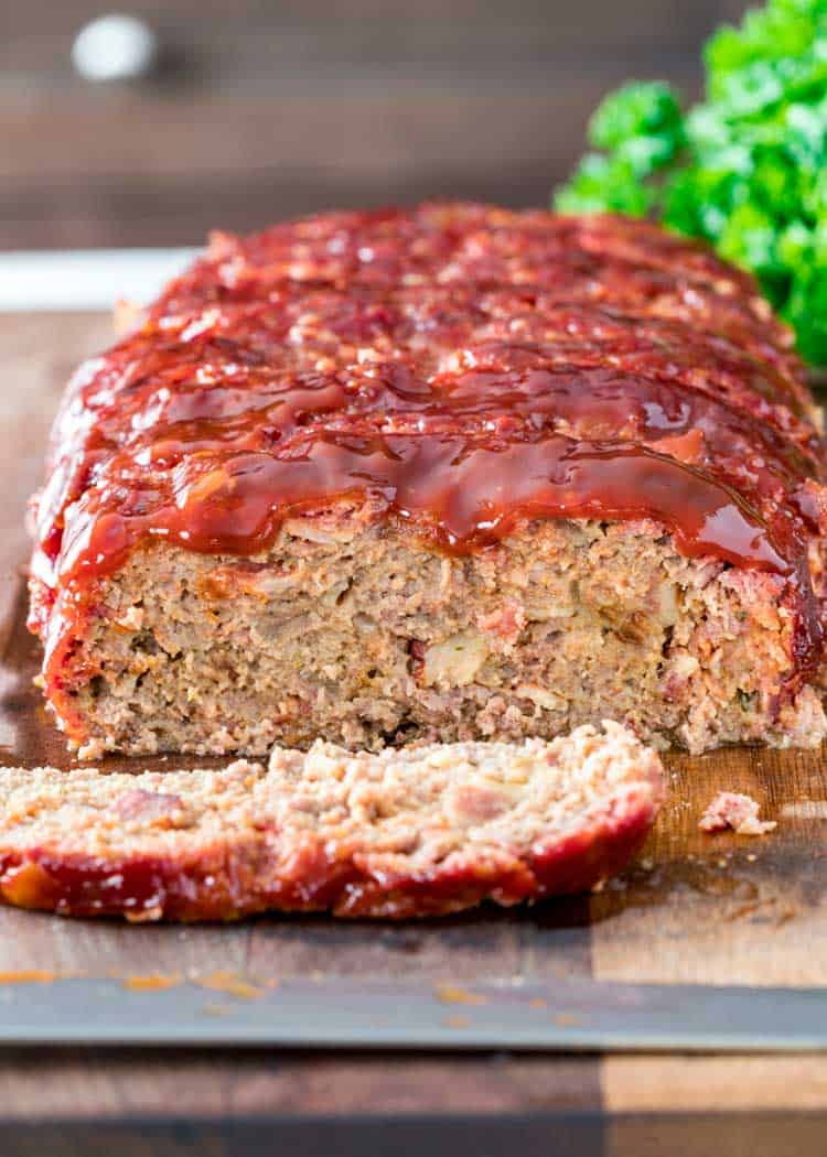 close up of sliced BBQ Smoked Meatloaf