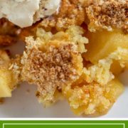 This has to be the easiest apple crisp recipe! Made using peeled Granny Smith apples, this has a crunchy, buttery cinnamon topping using basic pantry items. #apple #dessert #crisp