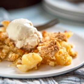 Gramma's Easy Apple Crisp