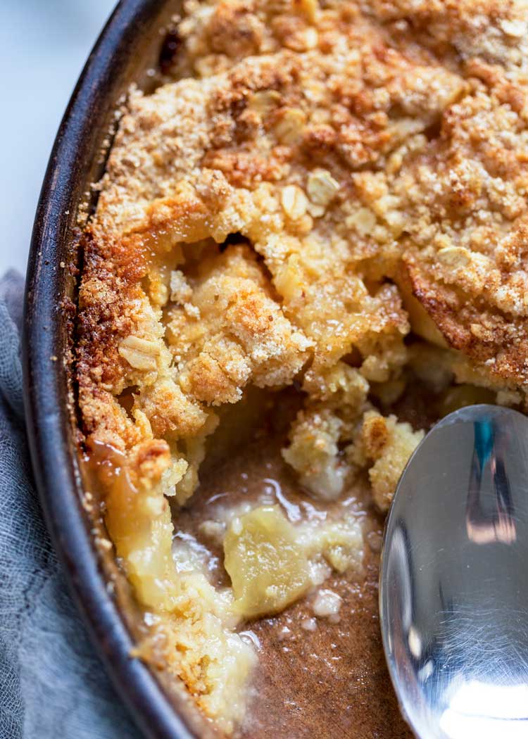 close up of Gramma's Easy Apple Crisp