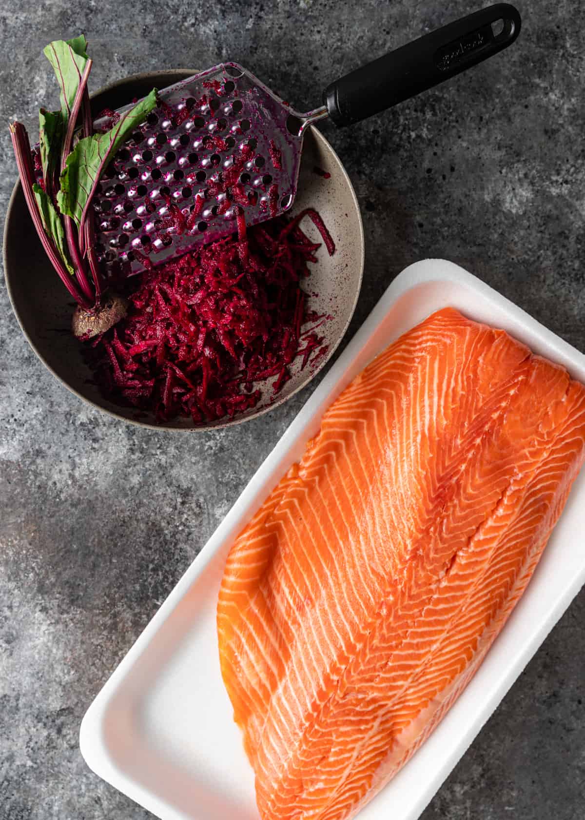 raw salmon with shredded beets