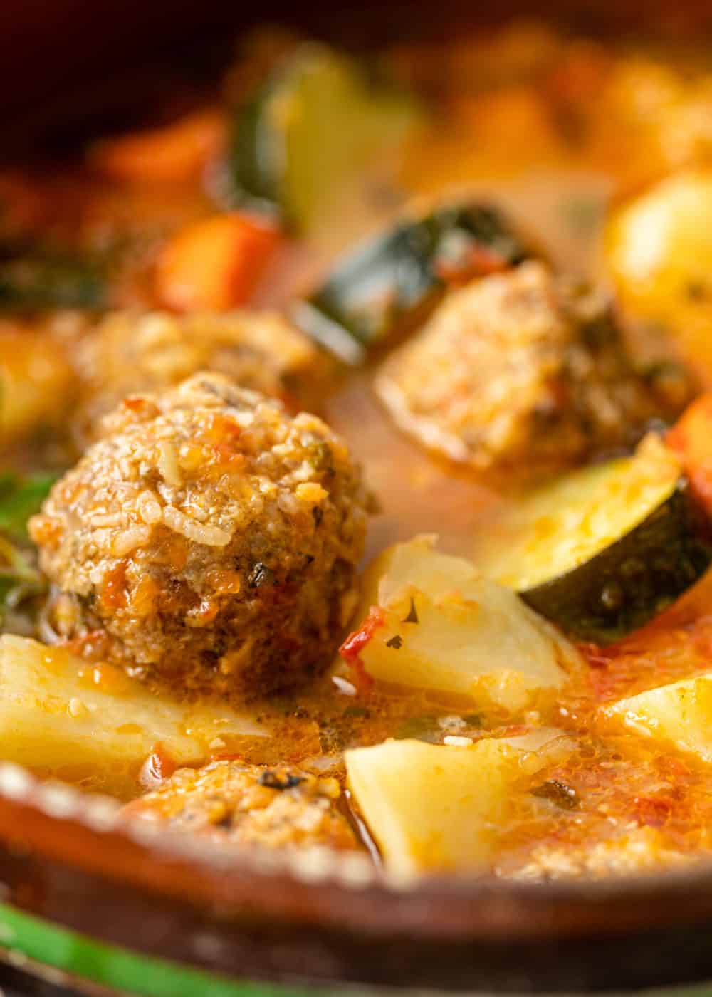 close up: bowl of mexican albondigas soup